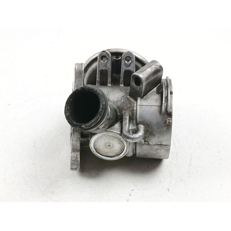 Recambio de valvula egr para mercedes-benz clase c (w203) c 220 cdi (203.006) referencia OEM IAM A6110900754  