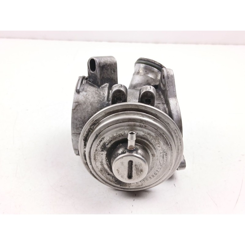 Recambio de valvula egr para mercedes-benz clase c (w203) c 220 cdi (203.006) referencia OEM IAM A6110900754  