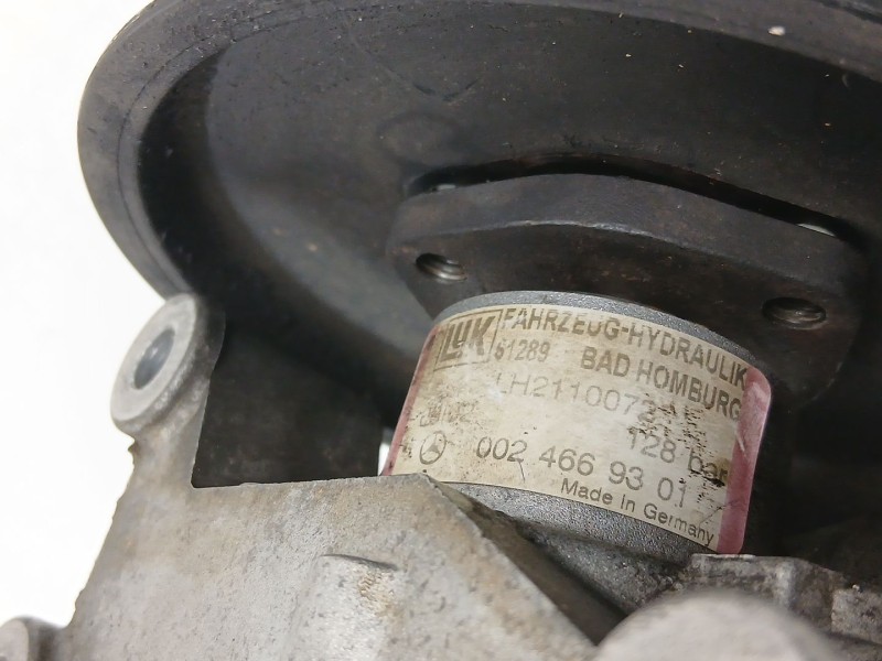 Recambio de bomba direccion para mercedes-benz clase c (w203) c 220 cdi (203.006) referencia OEM IAM A0024669301  