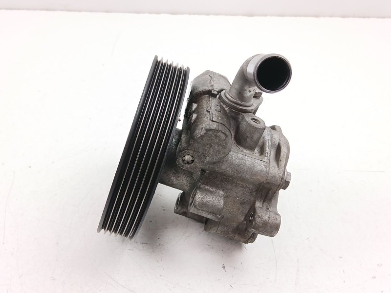 Recambio de bomba direccion para ford fiesta v (jh_, jd_) 1.4 tdci referencia OEM IAM 2S6C3A696DD   Recambio de bomba direccion para ford fiesta v (jh_, jd_) 1.4 tdci referencia OEM IAM 2S6C3A696DD
