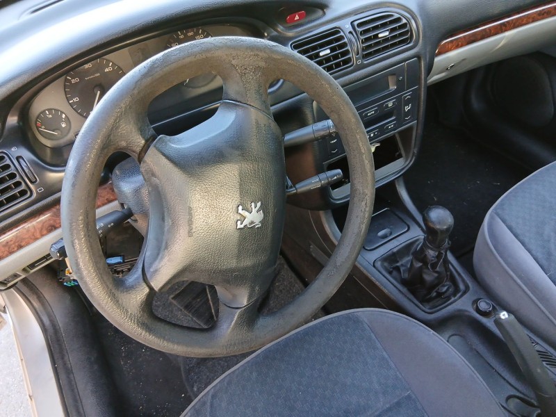 peugeot 406 (8b) del año 2000