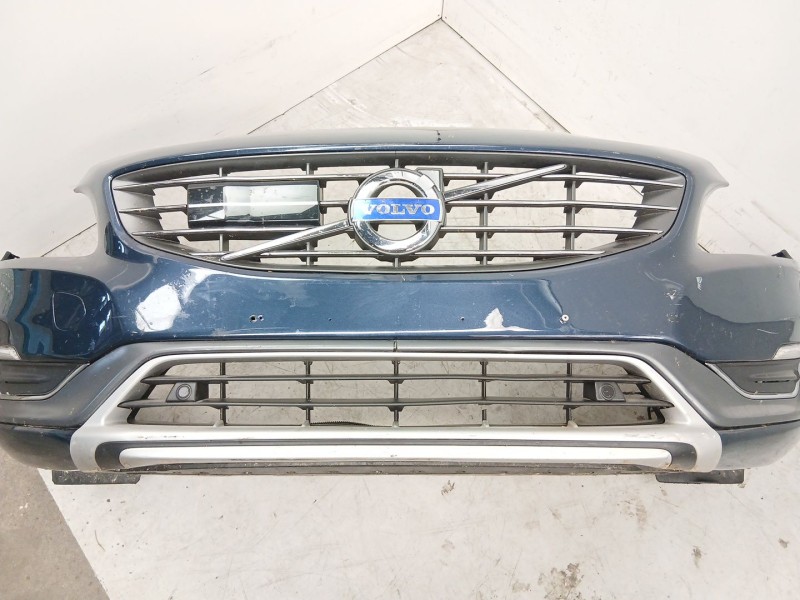 Recambio de paragolpes delantero para volvo s60 ii (134) d4 referencia OEM IAM 39834053  