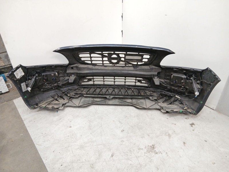 Recambio de paragolpes delantero para volvo s60 ii (134) d4 referencia OEM IAM 39834053  