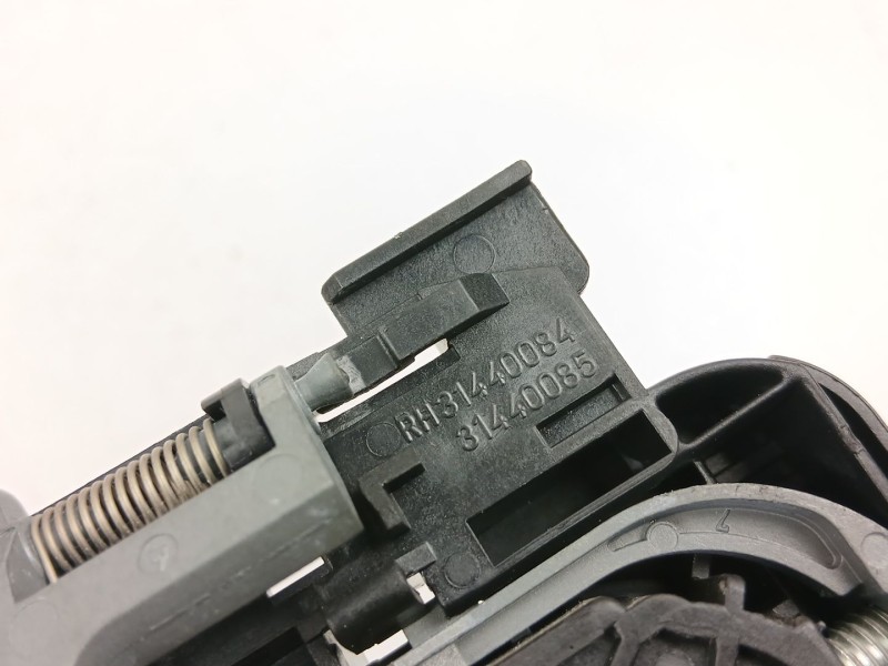 Recambio de manilla trasera derecha para volvo s60 ii (134) d4 referencia OEM IAM 31440084  31440085