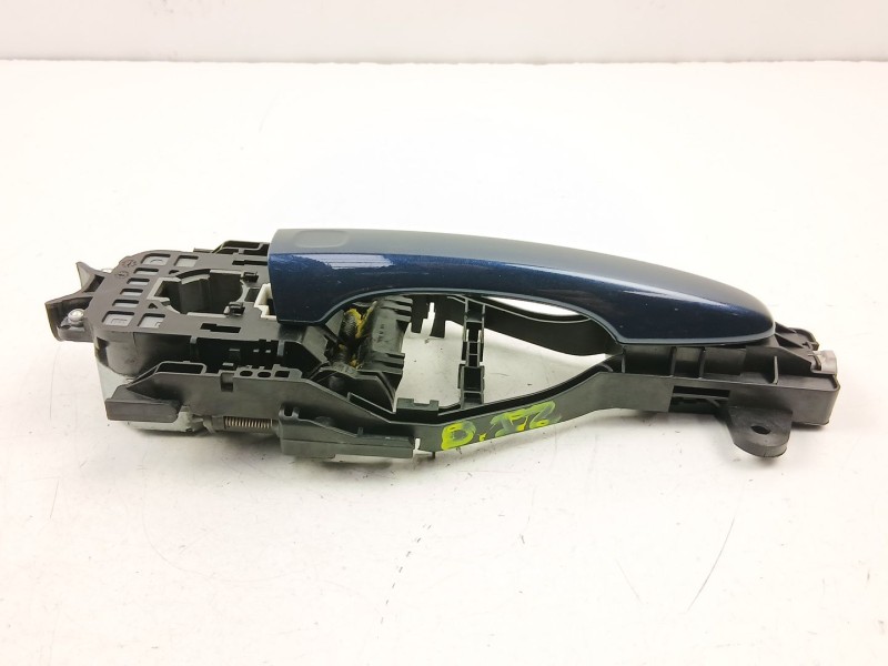 Recambio de manilla delantera izquierda para volvo s60 ii (134) d4 referencia OEM IAM 31440082  31440083