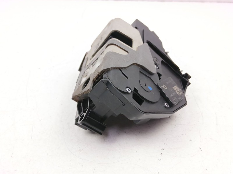 Recambio de cerradura puerta delantera derecha para volvo s60 ii (134) d4 referencia OEM IAM 31301740  