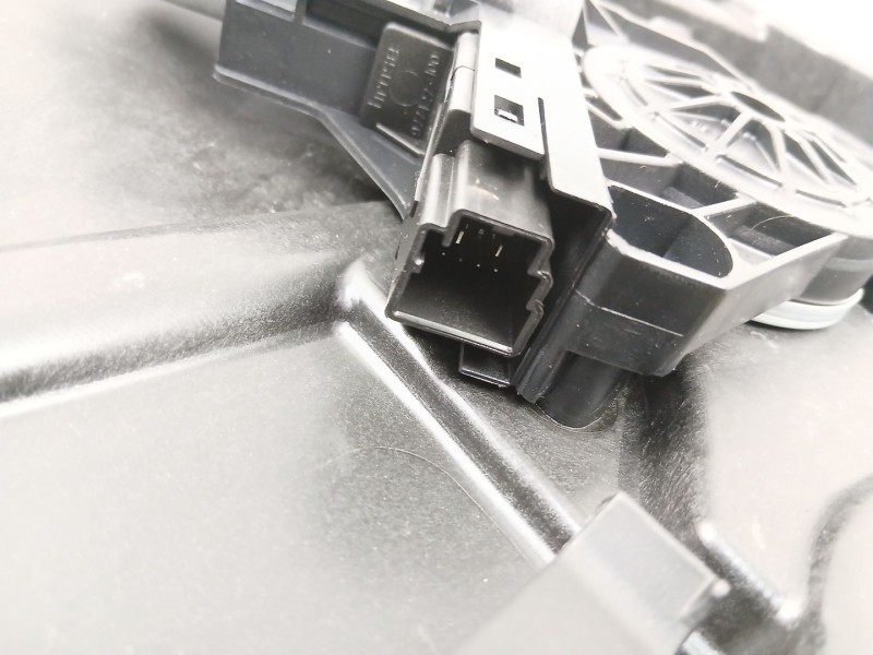 Recambio de elevalunas delantero izquierdo para volvo s60 ii (134) d4 referencia OEM IAM 30784310  