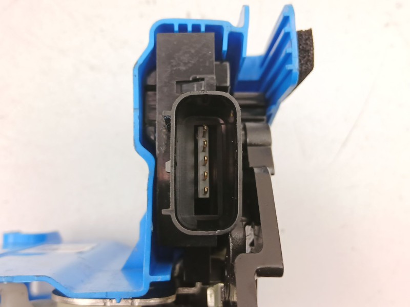 Recambio de cerradura puerta delantera derecha para hyundai i10 iii (ac3, ai3) 1.0 mpi referencia OEM IAM 81320K7010  