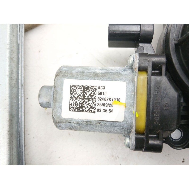 Recambio de elevalunas delantero derecho para hyundai i10 iii (ac3, ai3) 1.0 mpi referencia OEM IAM 82460K6000  82402K7010