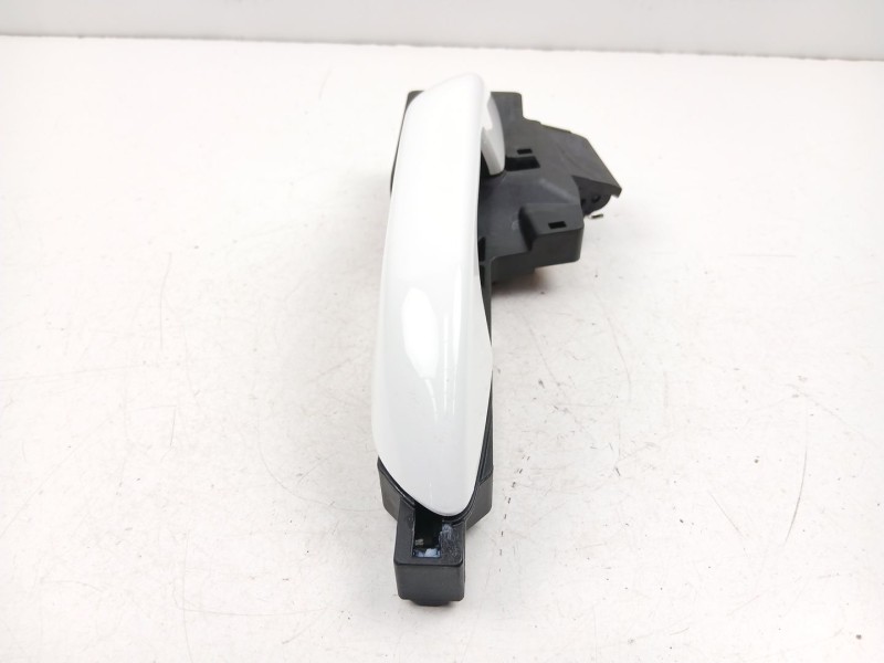 Recambio de manilla trasera derecha para hyundai i10 iii (ac3, ai3) 1.0 mpi referencia OEM IAM 83665K7000  