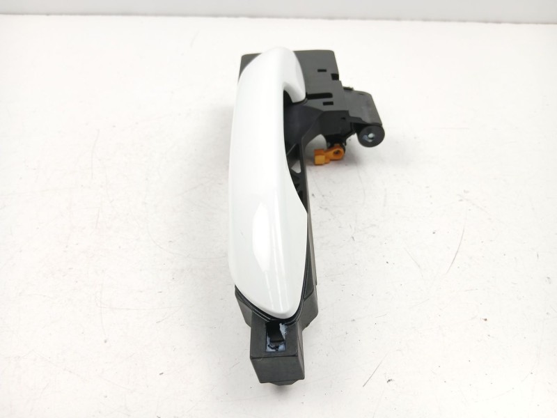 Recambio de manilla delantera derecha para hyundai i10 iii (ac3, ai3) 1.0 mpi referencia OEM IAM 82665K7000  