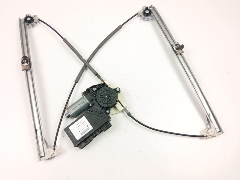 Recambio de elevalunas delantero derecho para volkswagen touareg (7la, 7l6, 7l7) 2.5 r5 tdi referencia OEM IAM 3D1959792A  