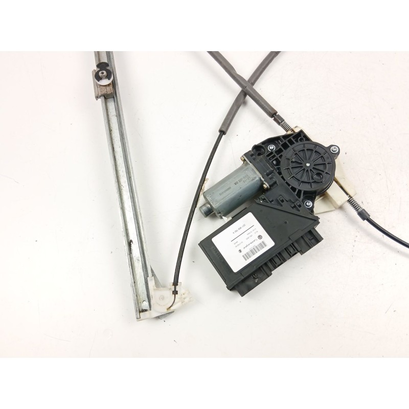 Recambio de elevalunas delantero derecho para volkswagen touareg (7la, 7l6, 7l7) 2.5 r5 tdi referencia OEM IAM 3D1959792A  