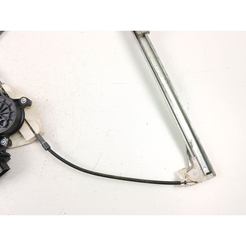 Recambio de elevalunas delantero derecho para volkswagen touareg (7la, 7l6, 7l7) 2.5 r5 tdi referencia OEM IAM 3D1959792A  