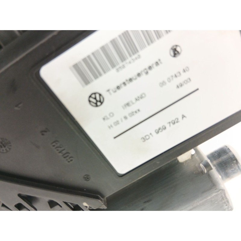 Recambio de elevalunas delantero derecho para volkswagen touareg (7la, 7l6, 7l7) 2.5 r5 tdi referencia OEM IAM 3D1959792A  