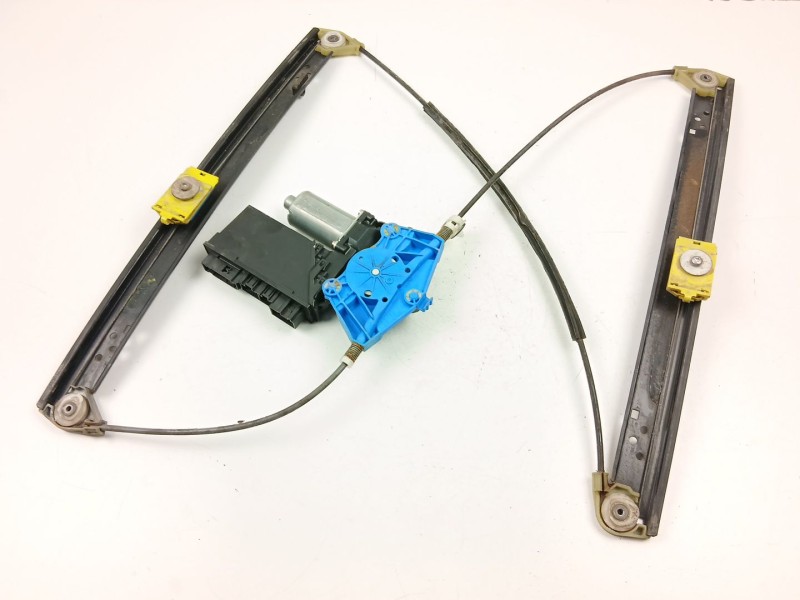 Recambio de elevalunas delantero izquierdo para volkswagen touareg (7la, 7l6, 7l7) 2.5 r5 tdi referencia OEM IAM 3D1959793A  