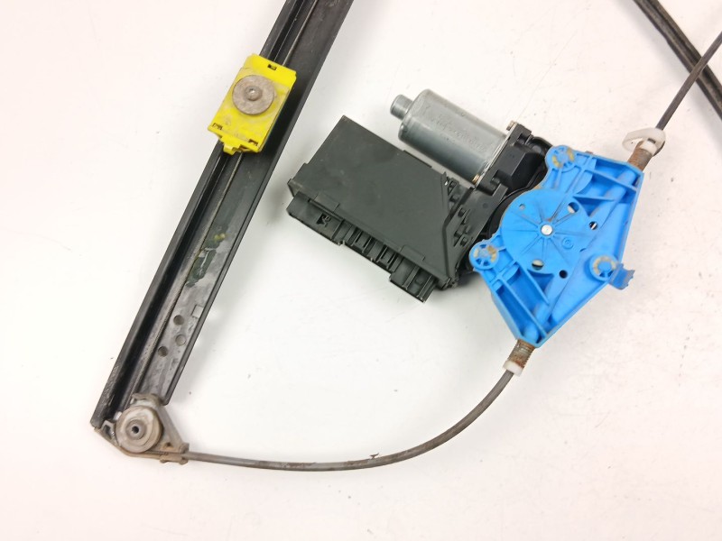 Recambio de elevalunas delantero izquierdo para volkswagen touareg (7la, 7l6, 7l7) 2.5 r5 tdi referencia OEM IAM 3D1959793A  