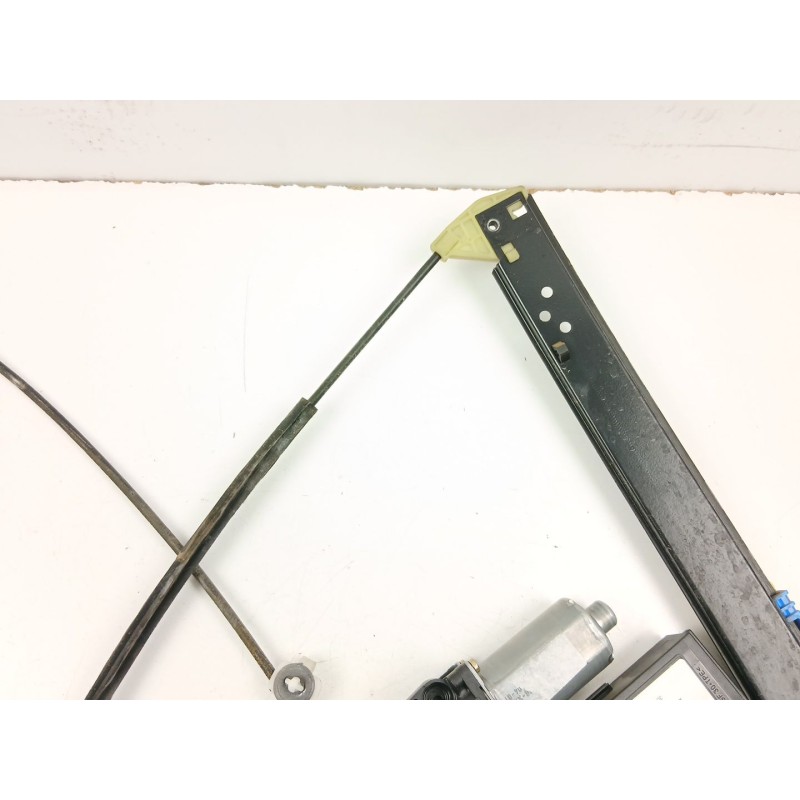 Recambio de elevalunas delantero izquierdo para volkswagen touareg (7la, 7l6, 7l7) 2.5 r5 tdi referencia OEM IAM 3D1959793A  