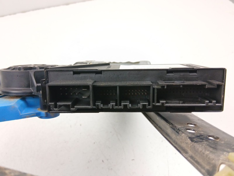 Recambio de elevalunas trasero derecho para volkswagen touareg (7la, 7l6, 7l7) 2.5 r5 tdi referencia OEM IAM 7L0959794  