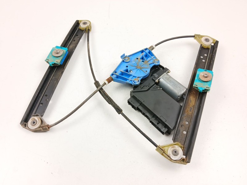 Recambio de elevalunas trasero izquierdo para volkswagen touareg (7la, 7l6, 7l7) 2.5 r5 tdi referencia OEM IAM 7L0959795  