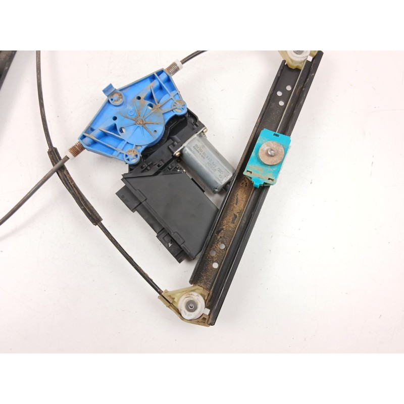 Recambio de elevalunas trasero izquierdo para volkswagen touareg (7la, 7l6, 7l7) 2.5 r5 tdi referencia OEM IAM 7L0959795  