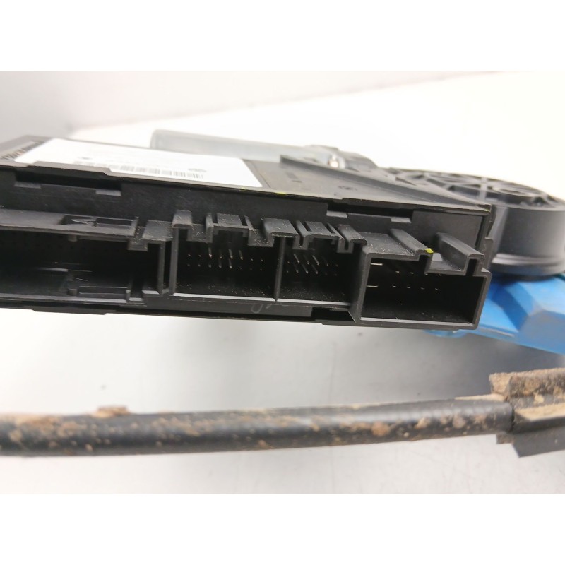 Recambio de elevalunas trasero izquierdo para volkswagen touareg (7la, 7l6, 7l7) 2.5 r5 tdi referencia OEM IAM 7L0959795  