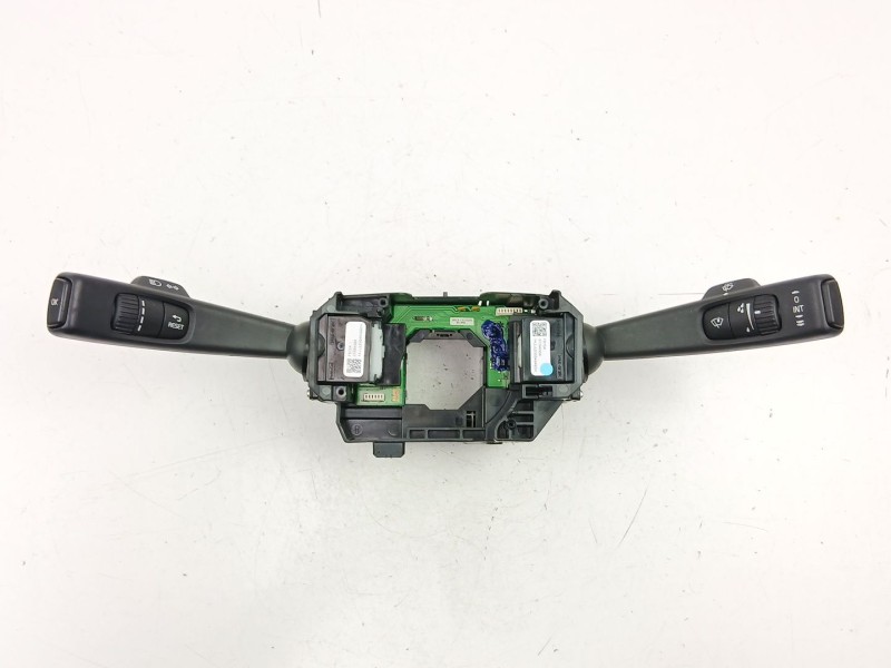 Recambio de mando luces y limpias para volvo s60 ii (134) d4 referencia OEM IAM 31343010 31394004 31394001