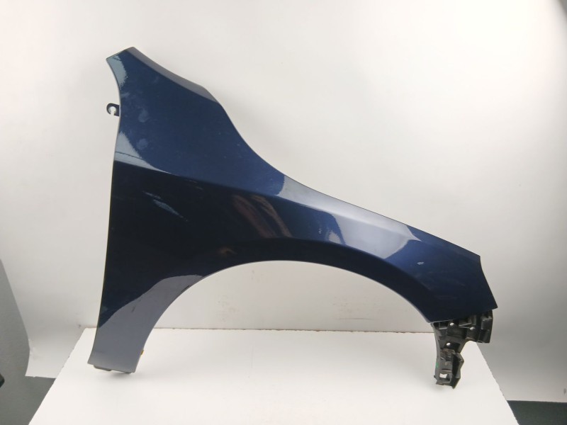 Recambio de aleta delantera derecha para volvo s60 ii (134) d4 referencia OEM IAM 31352074  