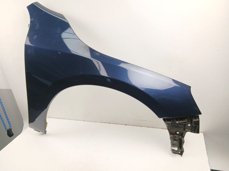 Recambio de aleta delantera derecha para volvo s60 ii (134) d4 referencia OEM IAM 31352074  