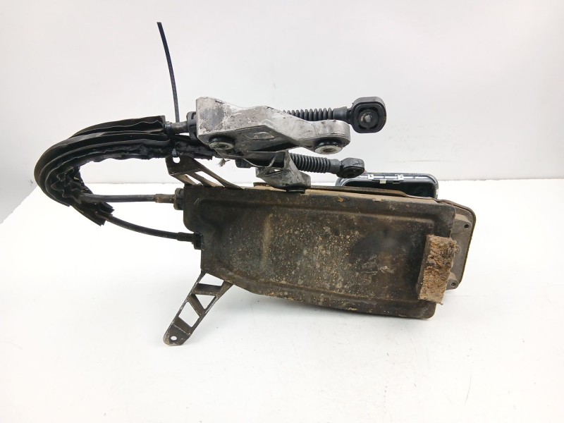 Recambio de palanca cambio manual para volkswagen touareg (7la, 7l6, 7l7) 2.5 r5 tdi referencia OEM IAM 7L6711049C  