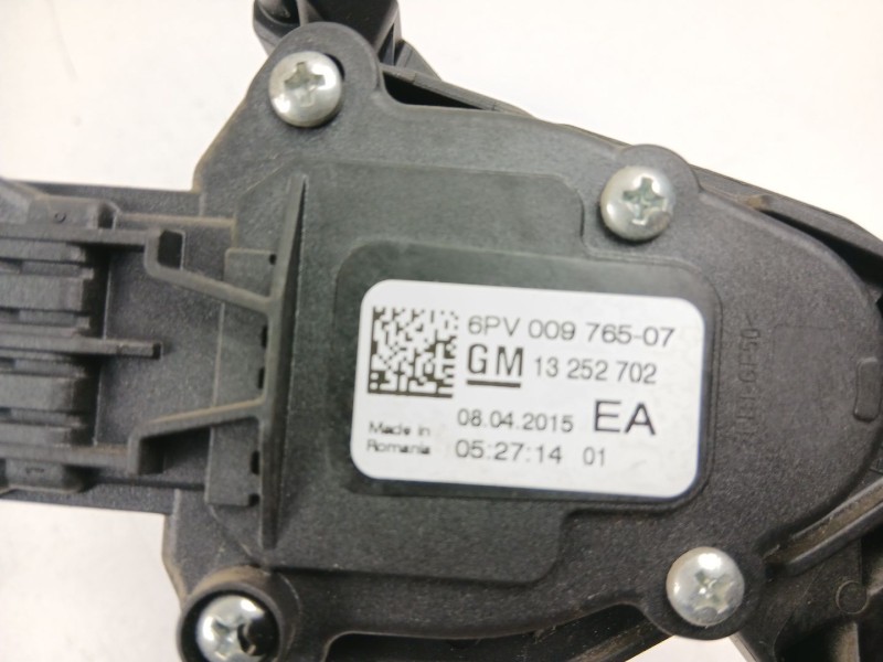 Recambio de potenciometro aceleracion para opel astra j (p10) 1.6 cdti (68) referencia OEM IAM 13252702 6PV00976507 