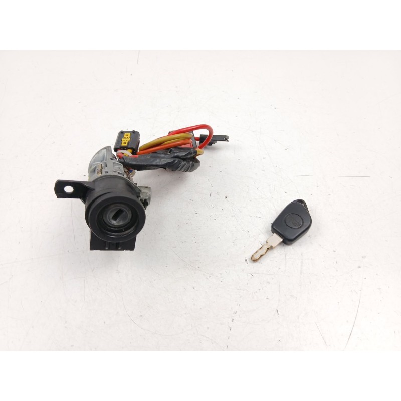 Recambio de conmutador de arranque para peugeot 406 (8b) 2.0 hdi 110 referencia OEM IAM 4162R7   Recambio de conmutador de arranque para peugeot 406 (8b) 2.0 hdi 110 referencia OEM IAM 4162R7