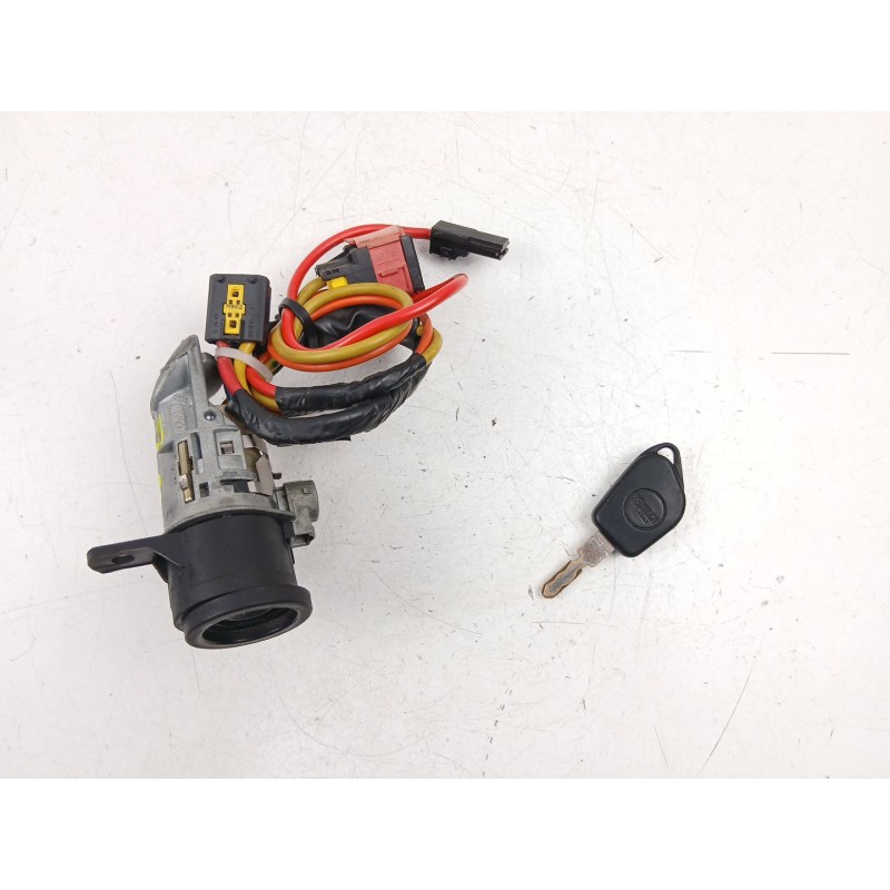 Recambio de conmutador de arranque para peugeot 406 (8b) 2.0 hdi 110 referencia OEM IAM 4162R7   Recambio de conmutador de arranque para peugeot 406 (8b) 2.0 hdi 110 referencia OEM IAM 4162R7