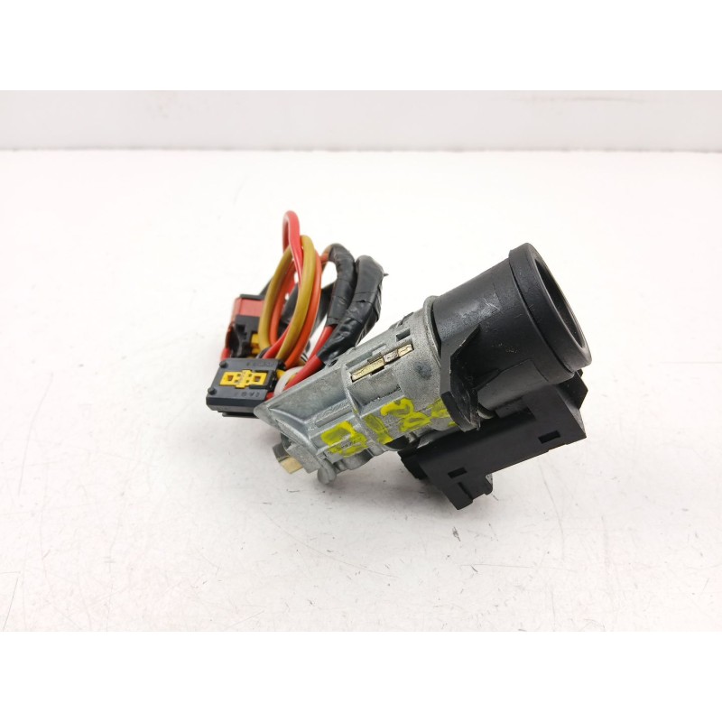 Recambio de conmutador de arranque para peugeot 406 (8b) 2.0 hdi 110 referencia OEM IAM 4162R7   Recambio de conmutador de arranque para peugeot 406 (8b) 2.0 hdi 110 referencia OEM IAM 4162R7