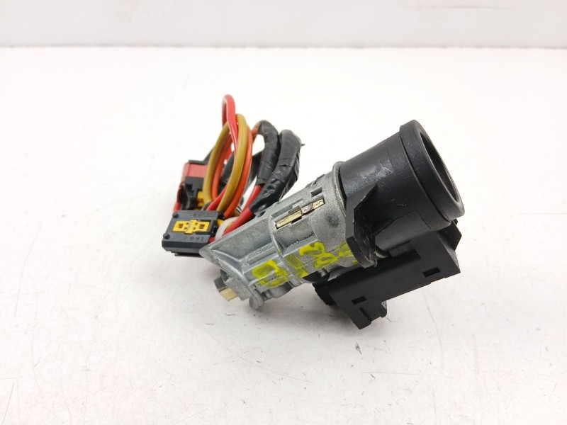 Recambio de conmutador de arranque para peugeot 406 (8b) 2.0 hdi 110 referencia OEM IAM 4162R7   Recambio de conmutador de arranque para peugeot 406 (8b) 2.0 hdi 110 referencia OEM IAM 4162R7