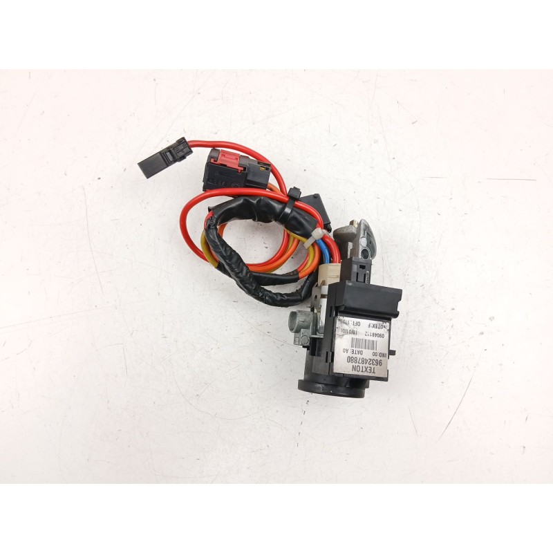 Recambio de conmutador de arranque para peugeot 406 (8b) 2.0 hdi 110 referencia OEM IAM 4162R7   Recambio de conmutador de arranque para peugeot 406 (8b) 2.0 hdi 110 referencia OEM IAM 4162R7