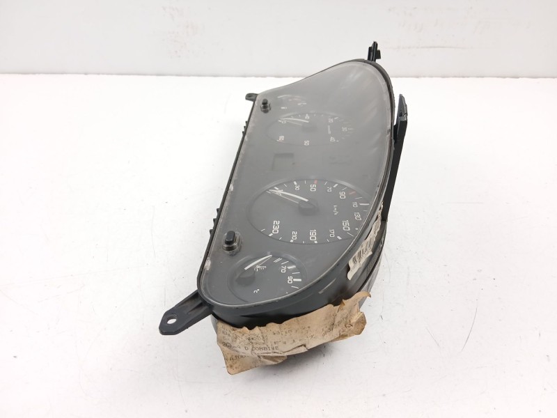 Recambio de cuadro instrumentos para peugeot 406 (8b) 2.0 hdi 110 referencia OEM IAM 9630372780   Recambio de cuadro instrumentos para peugeot 406 (8b) 2.0 hdi 110 referencia OEM IAM 9630372780