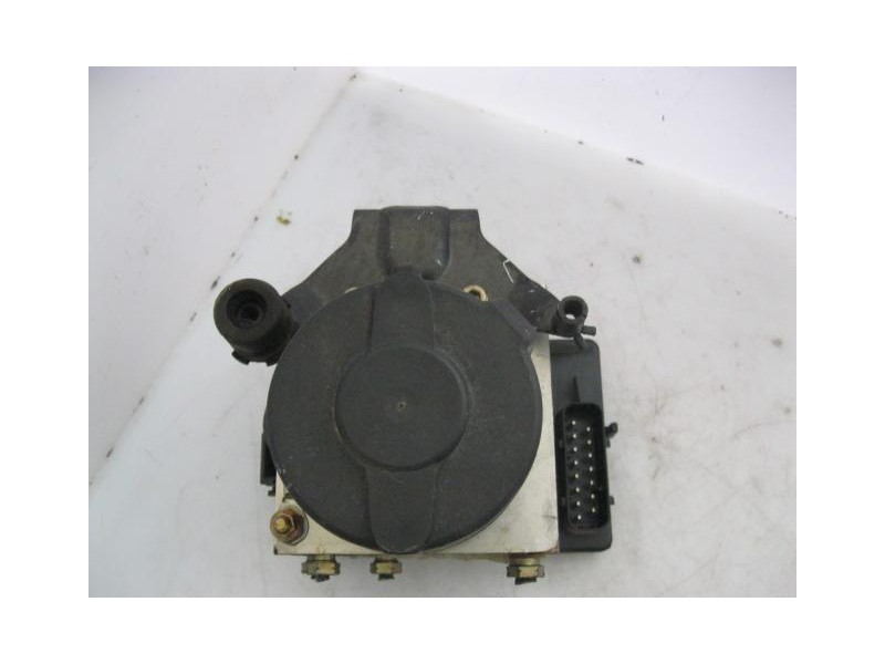 Recambio de abs : m. benz c 220 : 2.2 g-111 961 (149 cv) 4p(w202) [1995] para m. benz c 220 2.2 g-111 961 (149 cv) w202) referen