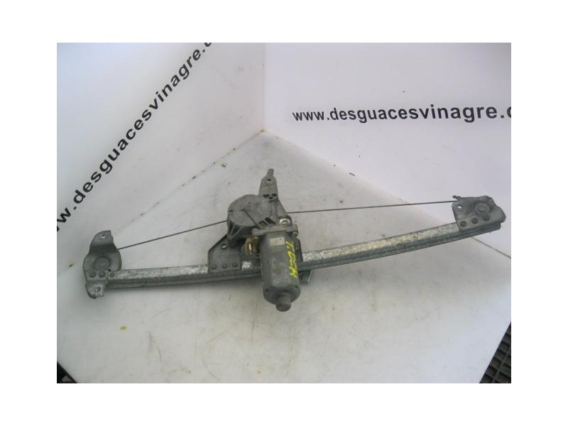 Recambio de elevalunas elec. tra. dch. : m. benz c 180 : 1.8 g -111 (122,4cv) 4p [1994] para m. benz c 180 1.8 g -111  4p refere