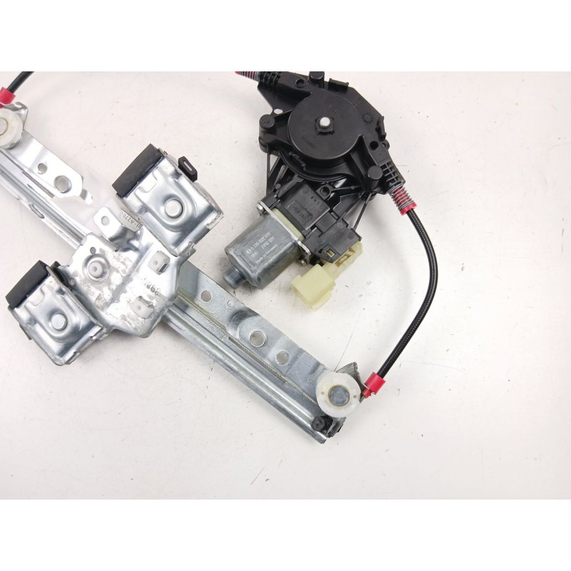 Recambio de elevalunas trasero derecho para ford fiesta vi (cb1, ccn) 1.5 tdci referencia OEM IAM 8A61A23208BG  