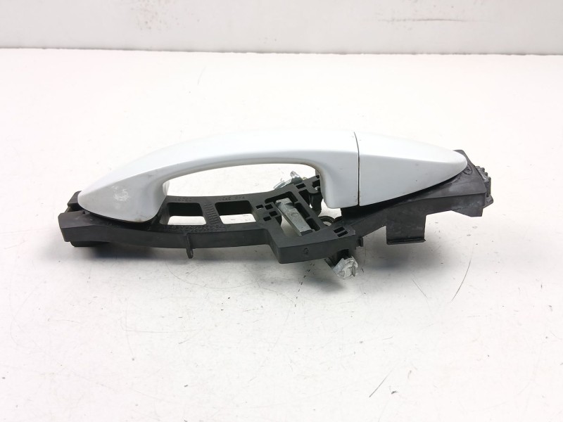 Recambio de manilla trasera izquierda para ford fiesta vi (cb1, ccn) 1.5 tdci referencia OEM IAM 8A61A224A37AN  