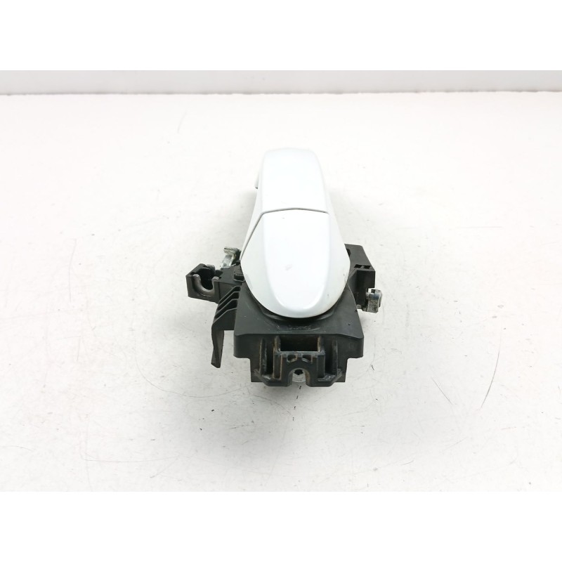 Recambio de manilla delantera derecha para ford fiesta vi (cb1, ccn) 1.5 tdci referencia OEM IAM 8A61A224A36AN  