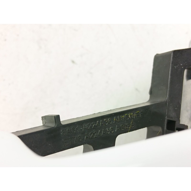 Recambio de manilla delantera derecha para ford fiesta vi (cb1, ccn) 1.5 tdci referencia OEM IAM 8A61A224A36AN  