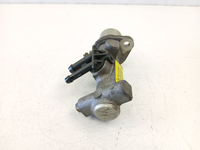 Recambio de bomba de freno para volvo 460 (464) 1.6 referencia OEM IAM 8602023 10612002803 