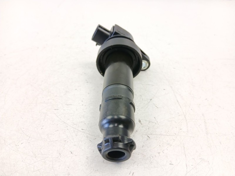 Recambio de bobina para kia cee´d hatchback (ed) 1.4 cvvt referencia OEM IAM 273012B010  