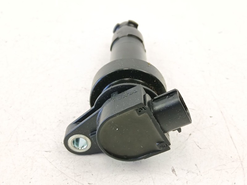 Recambio de bobina para kia cee´d hatchback (ed) 1.4 cvvt referencia OEM IAM 273012B010  