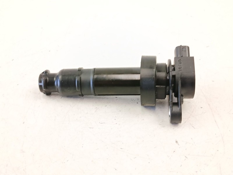 Recambio de bobina para kia cee´d hatchback (ed) 1.4 cvvt referencia OEM IAM 273012B010  
