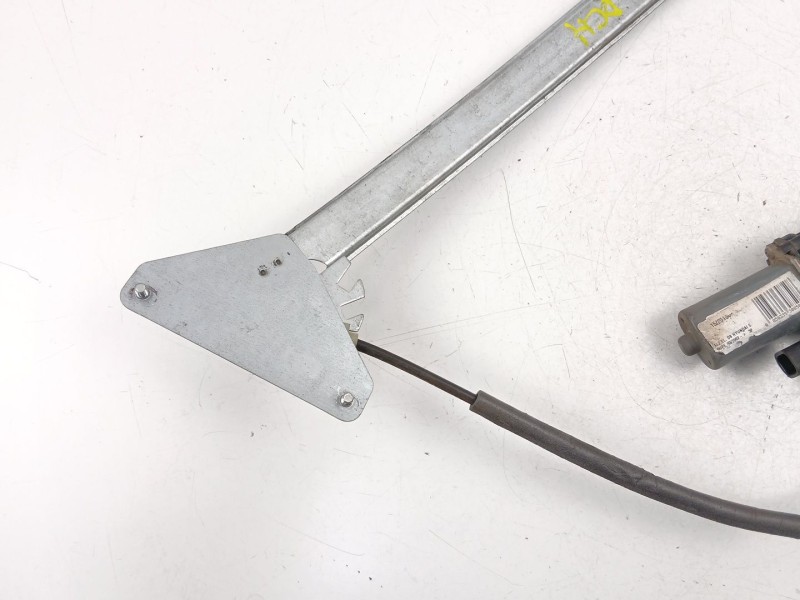 Recambio de elevalunas delantero derecho para hyundai coupe ii (gk) 1.6 16v referencia OEM IAM 824042C000  