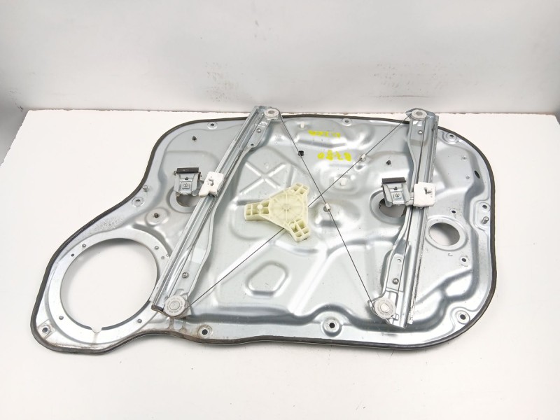 Recambio de elevalunas delantero izquierdo para kia cee´d hatchback (ed) 1.4 cvvt referencia OEM IAM 824701H000  