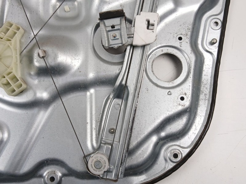 Recambio de elevalunas delantero izquierdo para kia cee´d hatchback (ed) 1.4 cvvt referencia OEM IAM 824701H000  